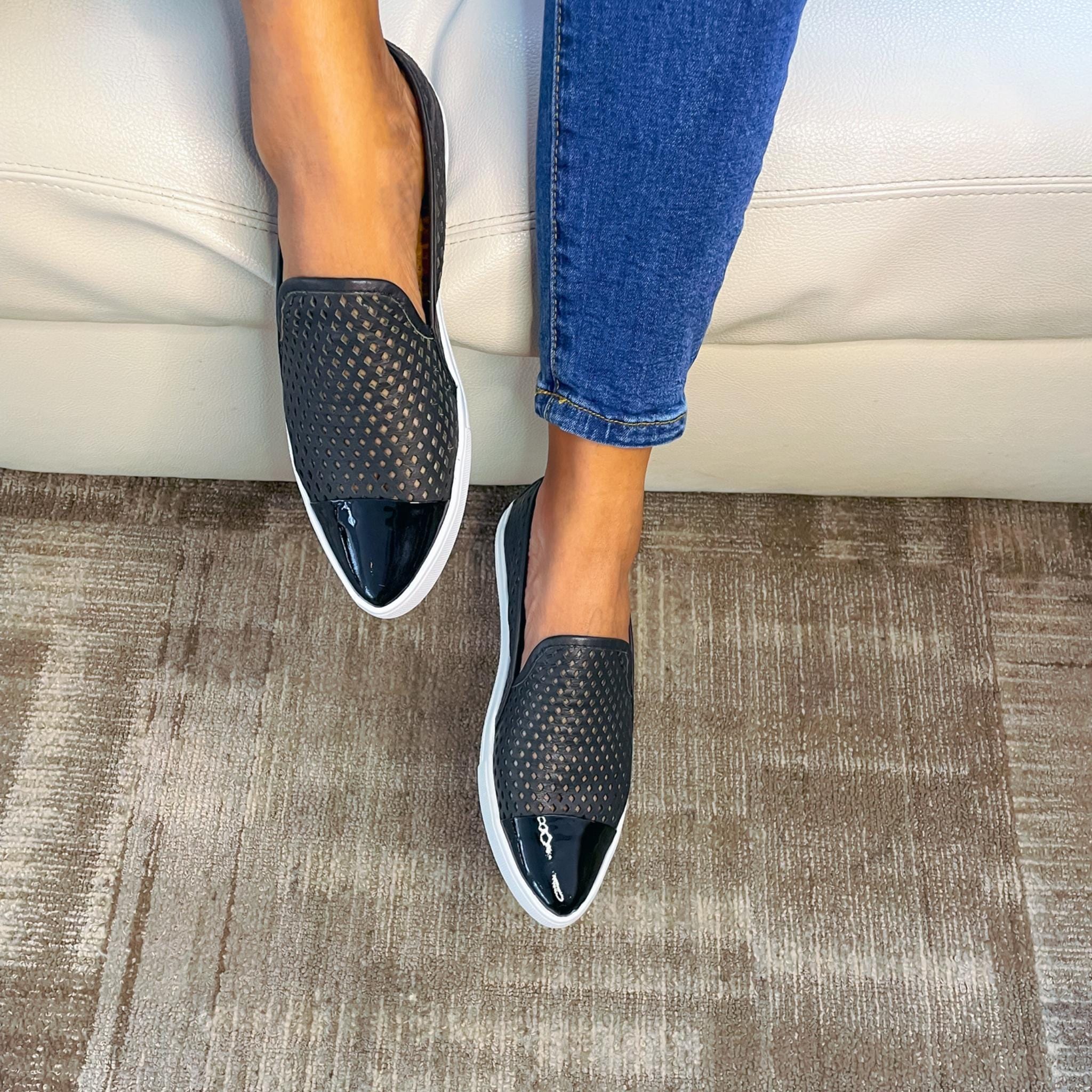 Jibs Slim Jet Black + Onyx Toe Cap leather slip-on sneaker flat shoes sustainable Editorial