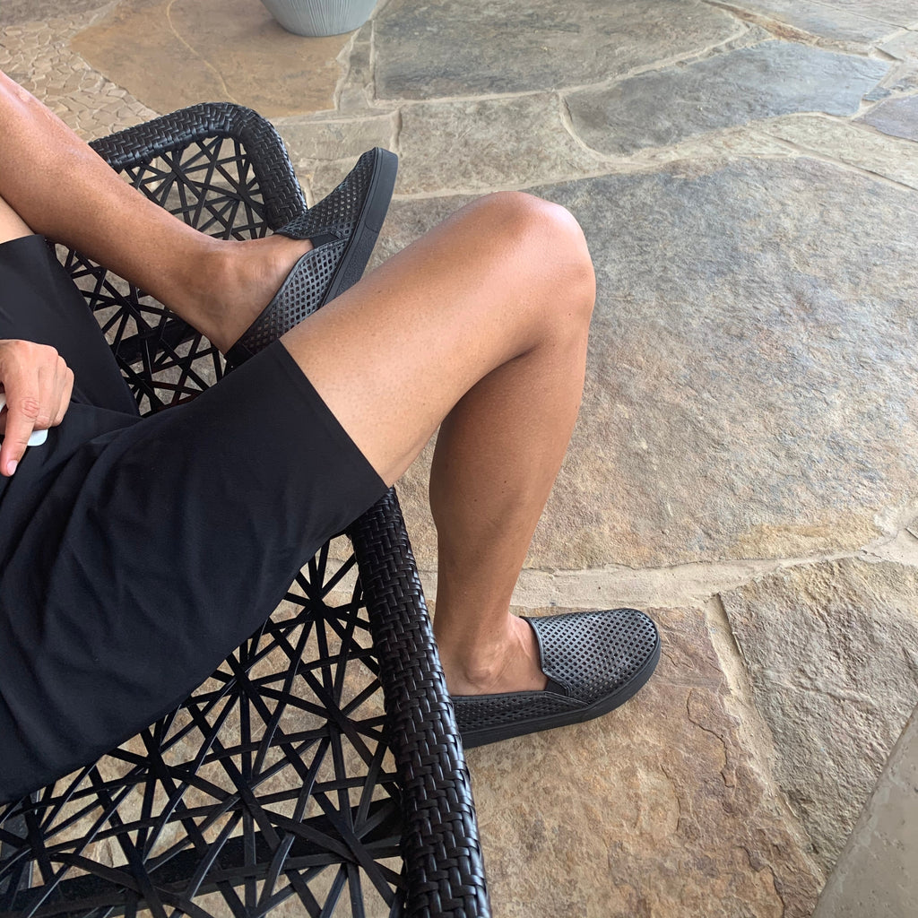 Classic Jet Black Royale