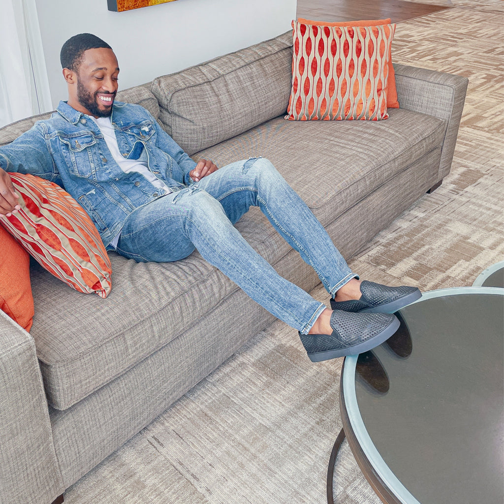 Classic Jet Black Royale