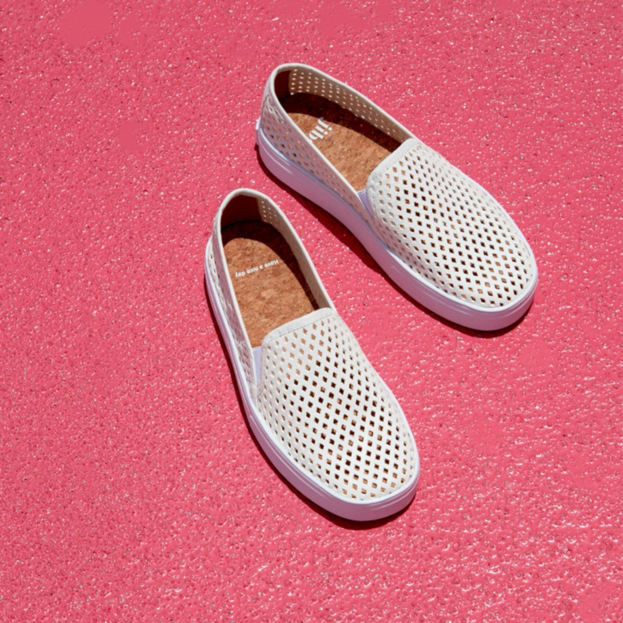 Jibs Classics Soft White leather slip-on sneaker shoes sustainable Editorial