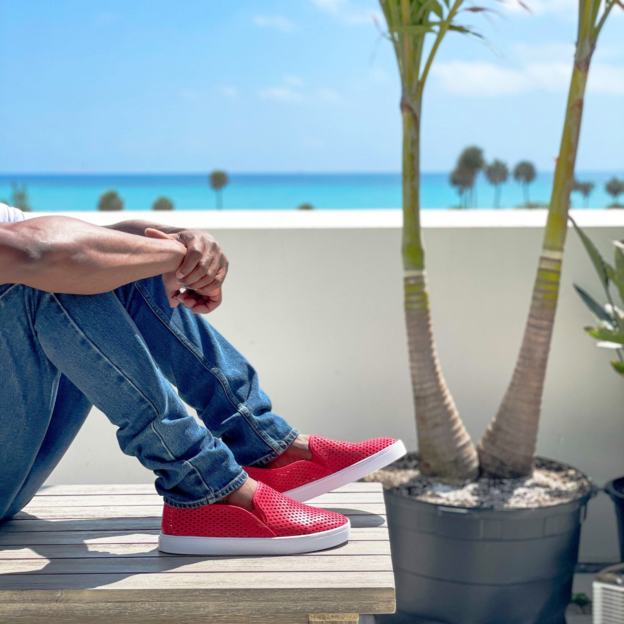 Jibs Classics True Red leather slip-on sneaker shoes sustainable Editorial