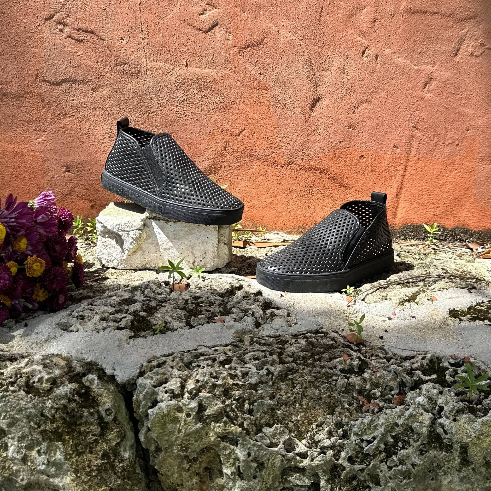 Jibs Mid Rise Jet Black Royale leather slip-on sneaker shoes sustainable Editorial