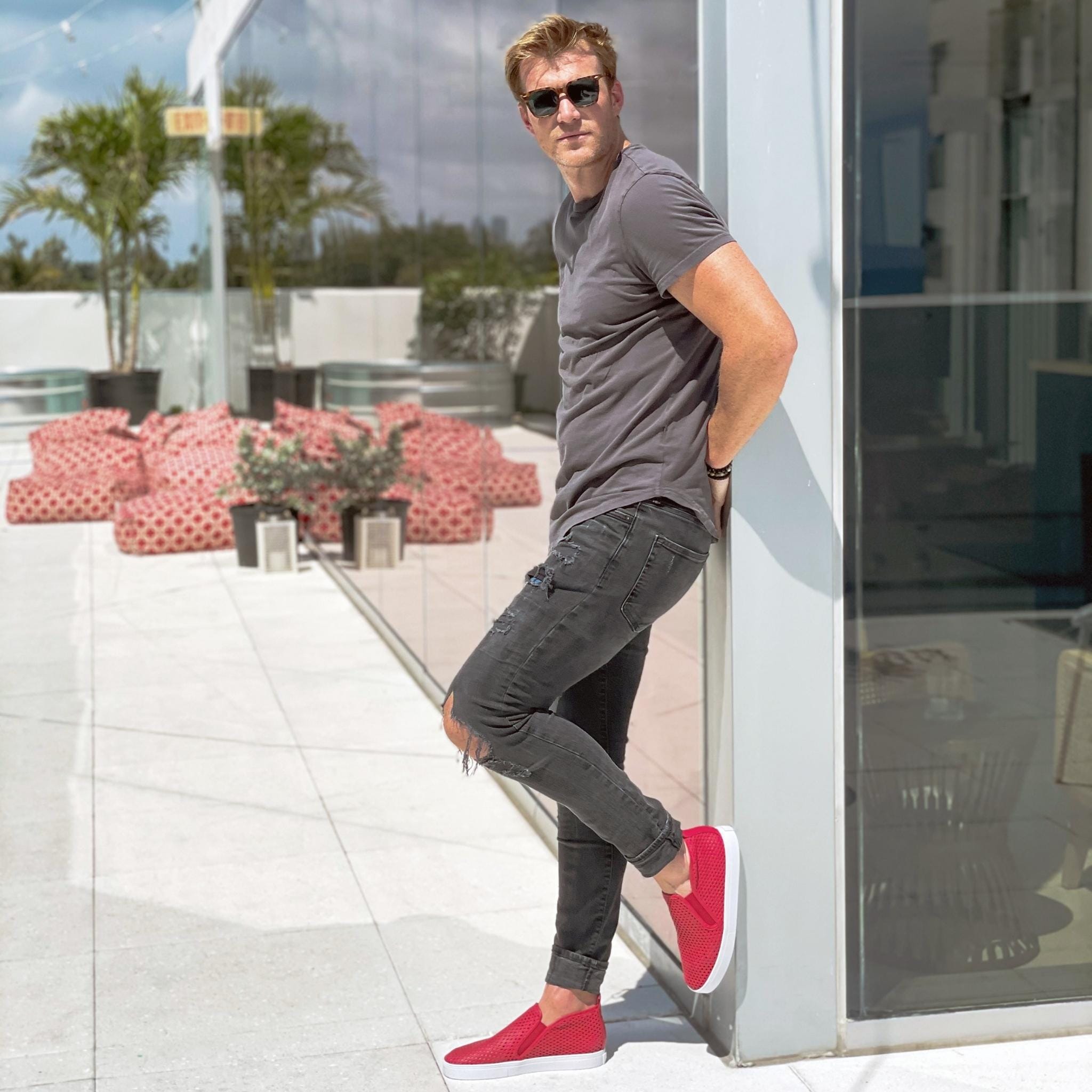 Jibs Mid Rise True Red leather slip-on sneaker shoes sustainable Editorial