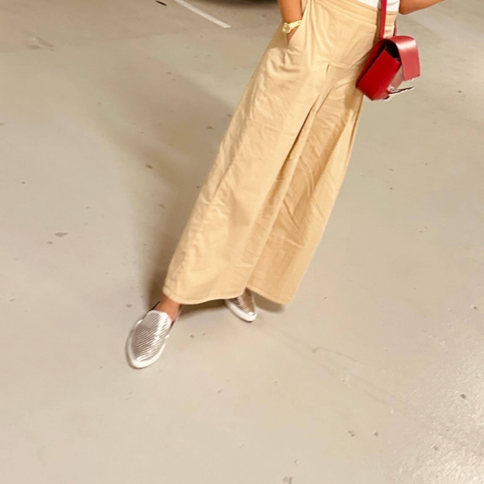 Jibs Slim Gold leather slip-on sneaker flat shoes sustainable Editorial