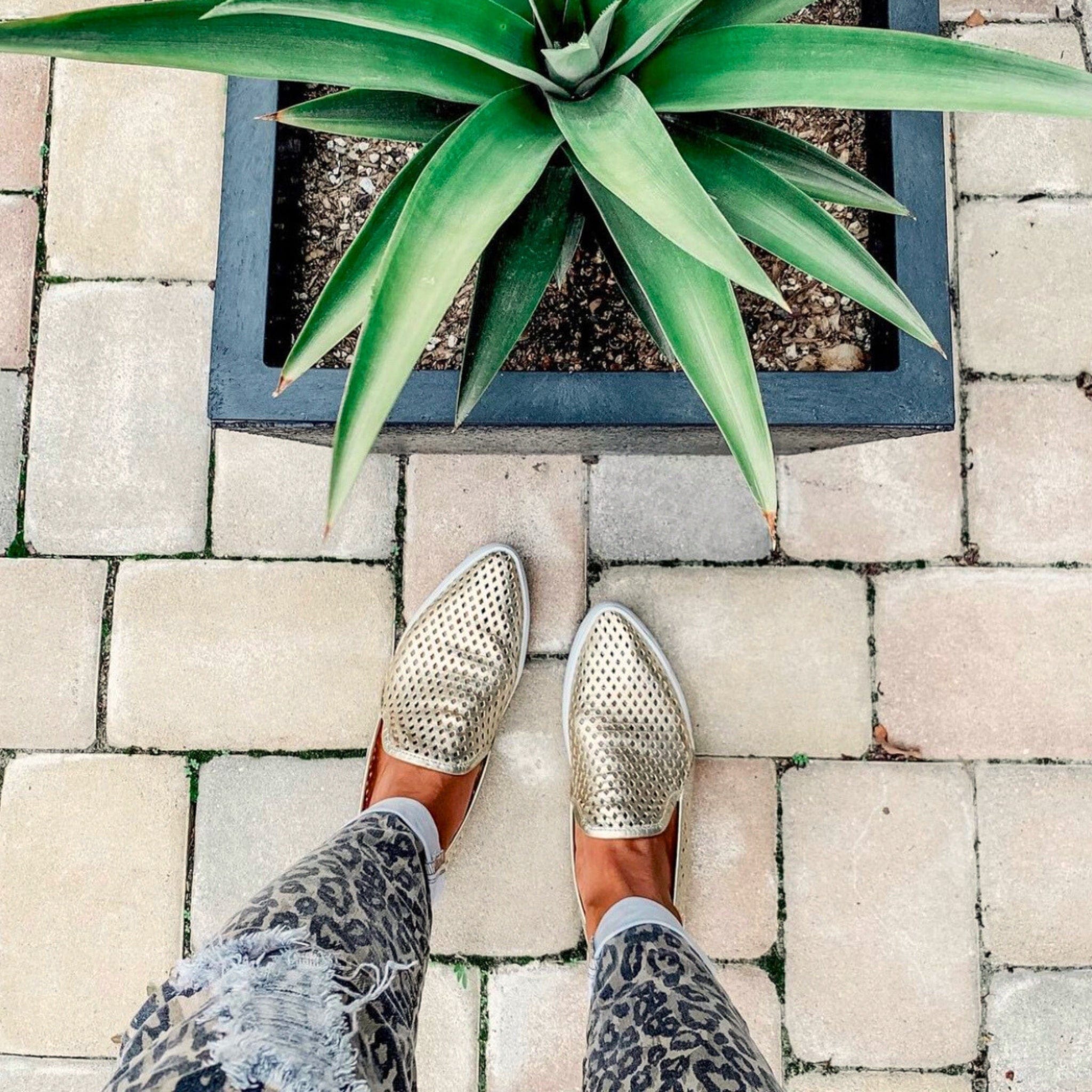 Jibs Slim Gold leather slip-on sneaker flat shoes sustainable Editorial