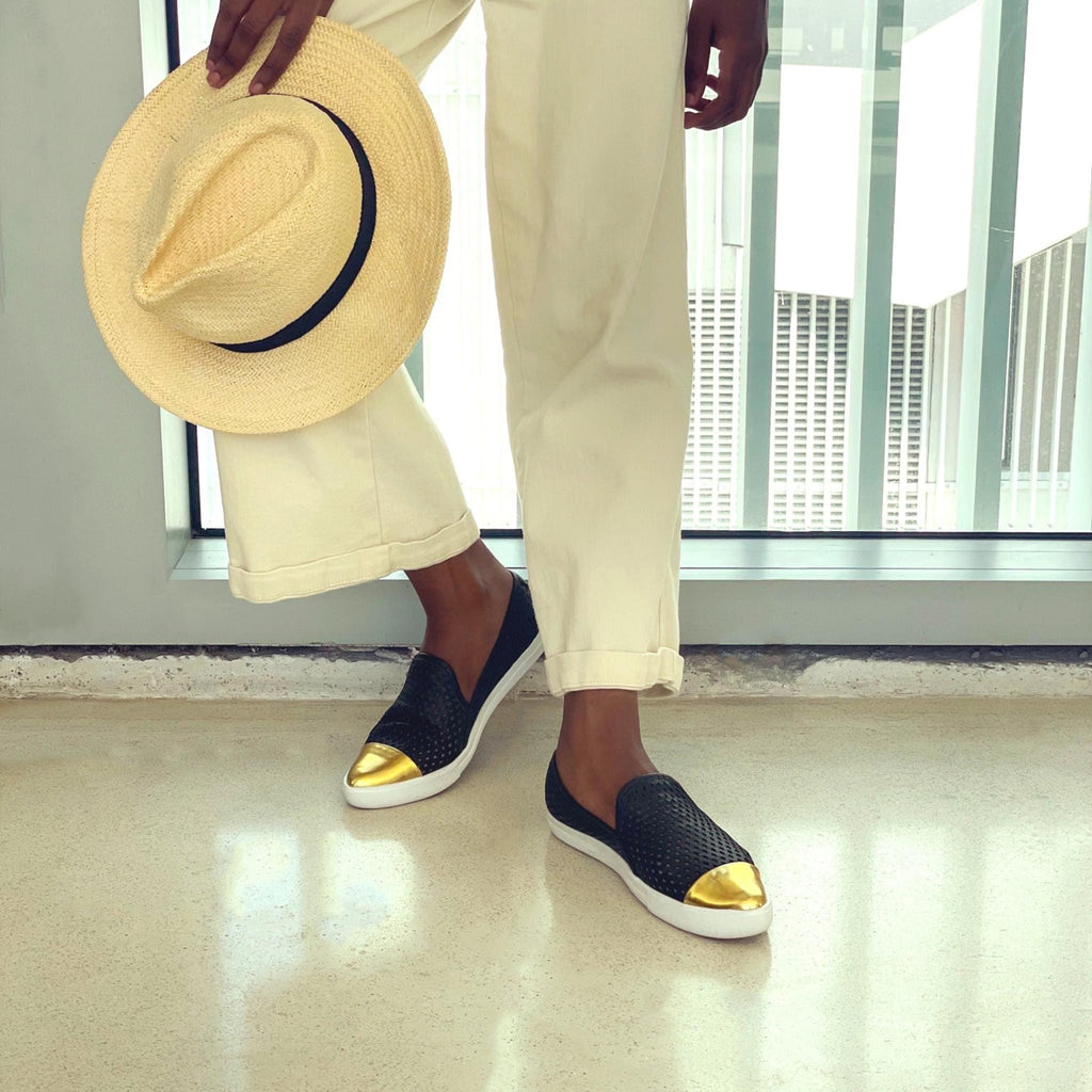 Slim Jet Black + Gold