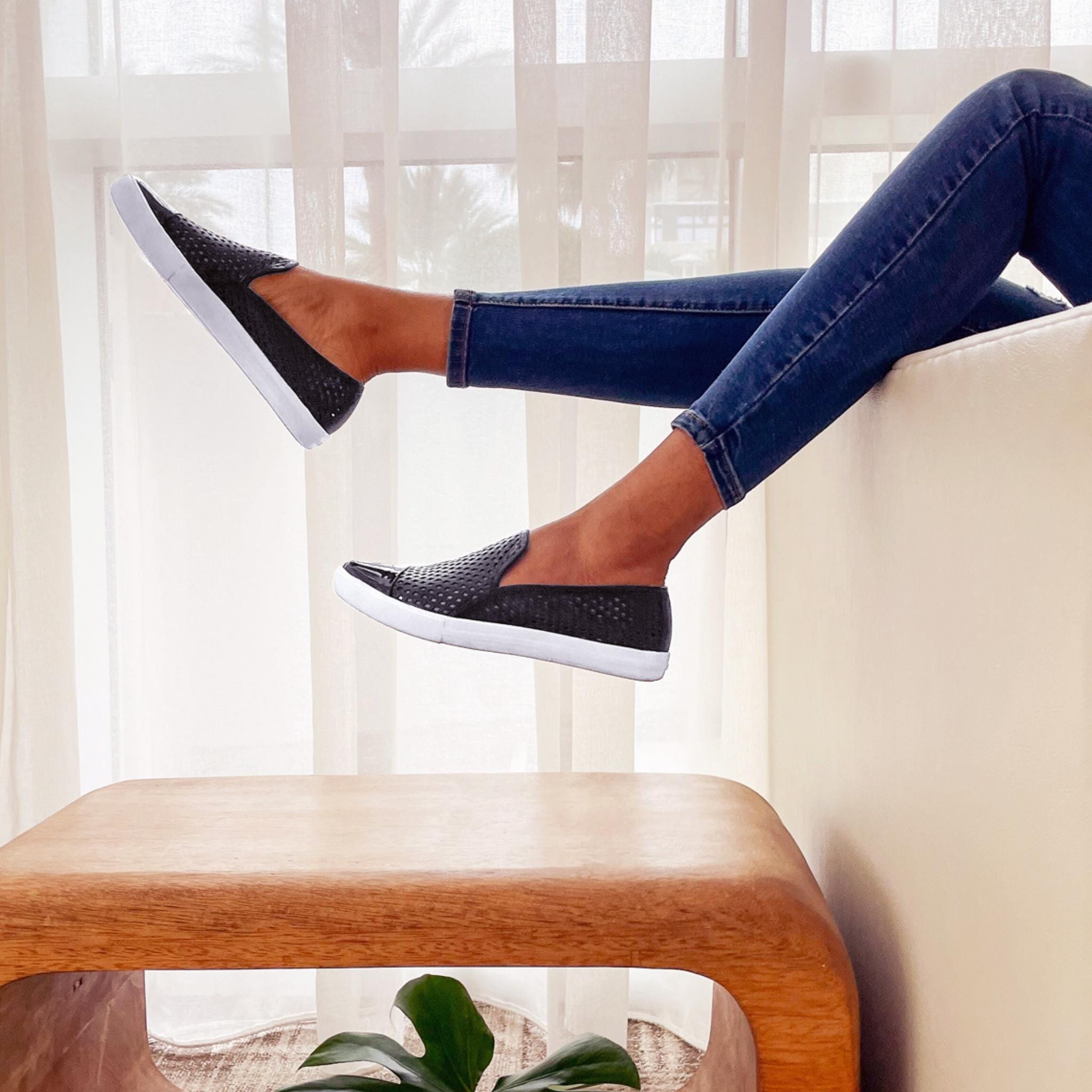 Jibs Slim Jet Black + Onyx Toe Cap leather slip-on sneaker flat shoes sustainable Editorial