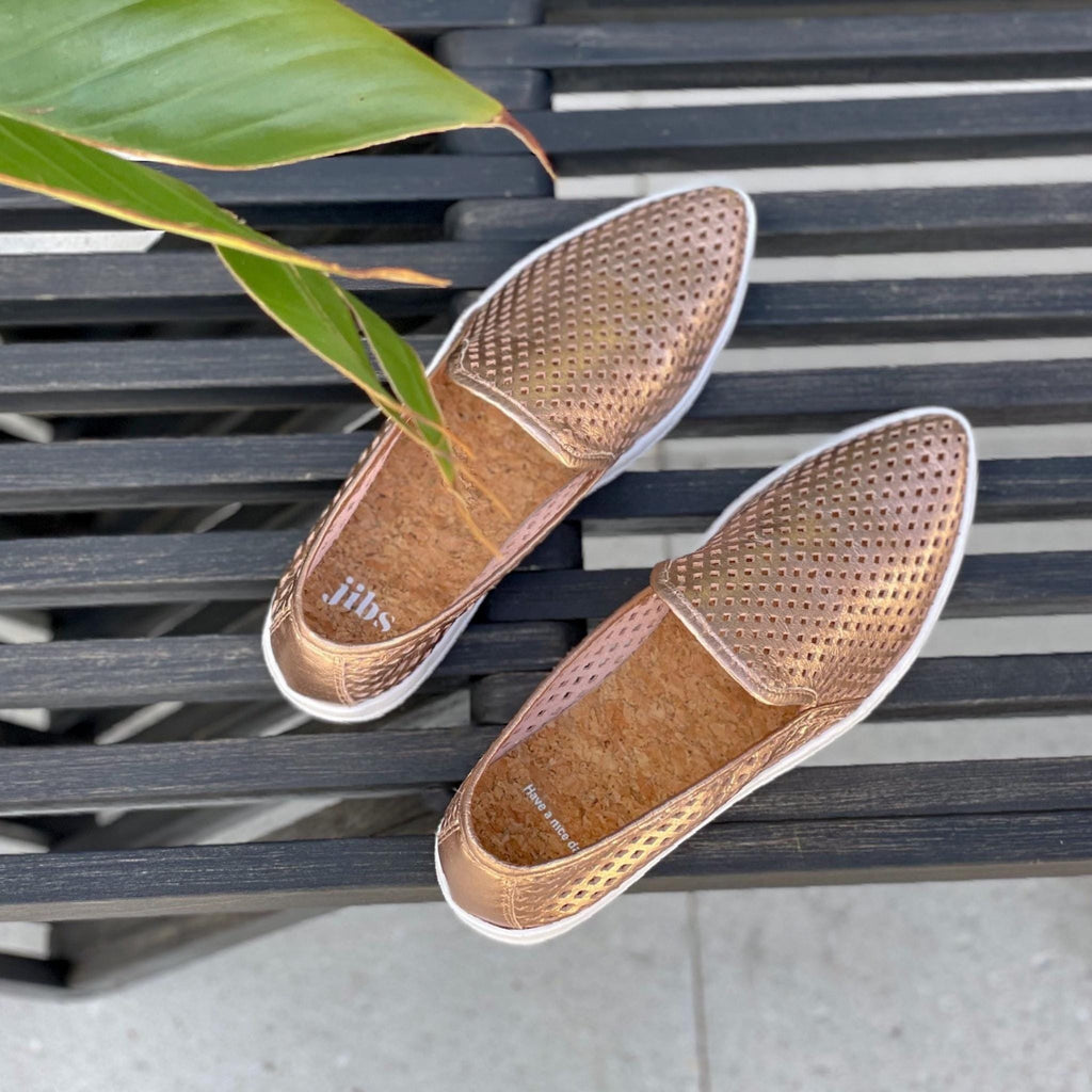 Jibs Slim Rose Gold leather slip-on sneaker flat shoes sustainable Editorial
