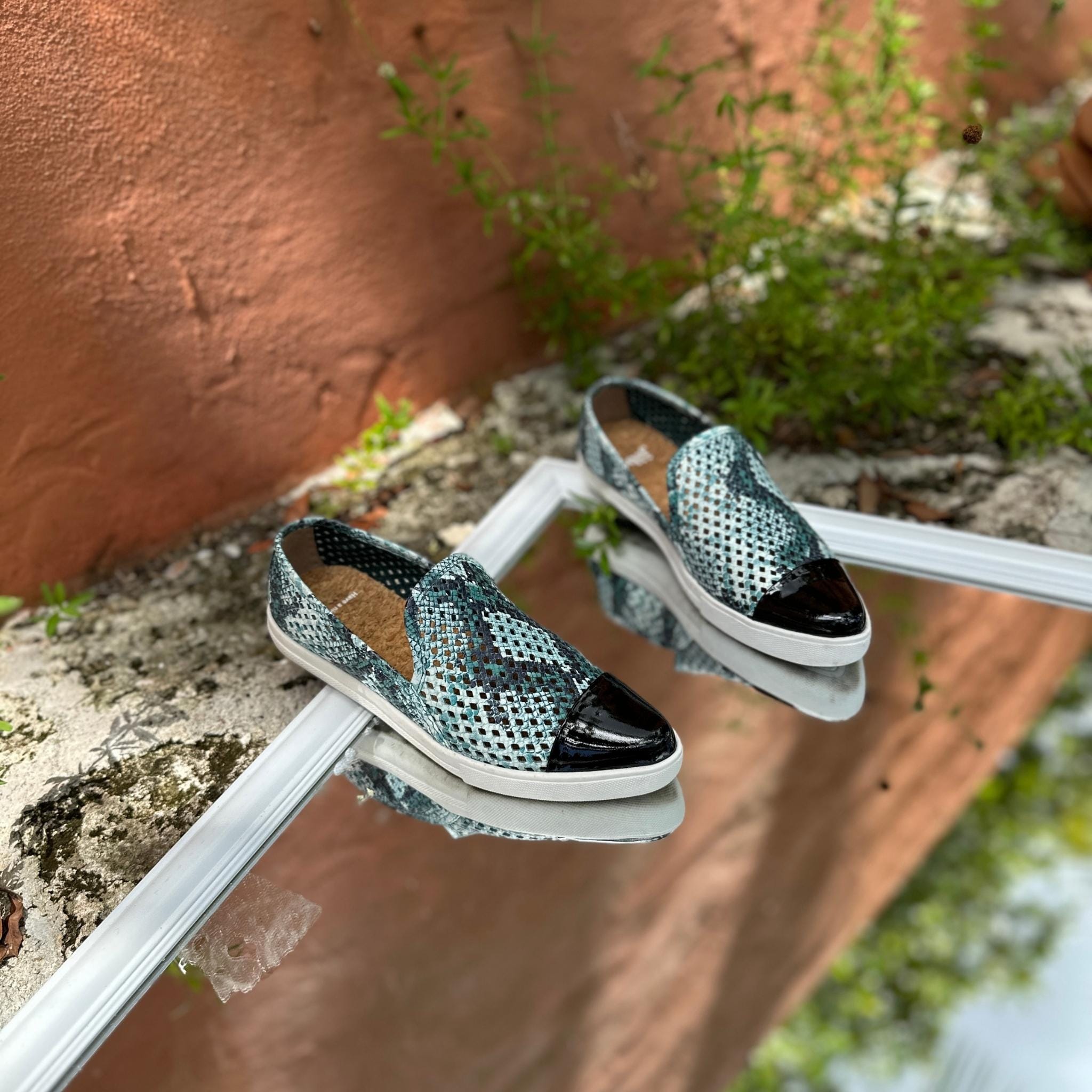 Jibs Slim Teal Python Toe Cap leather slip-on sneaker flat shoes sustainable Editorial