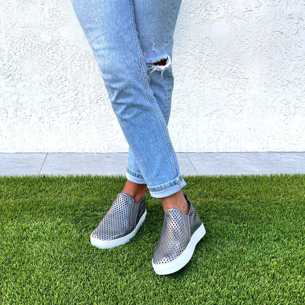 Jibs Mid Rise Space Gray Slip On Sneaker Bootie Outdoors Womens